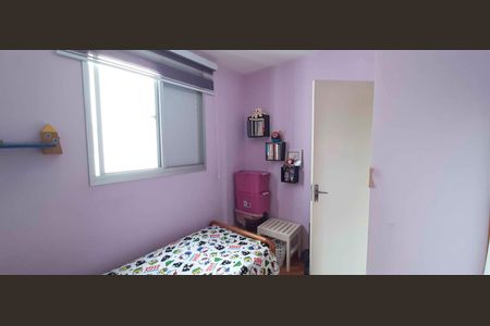 Apartamento à venda com 65m², 3 quartos e 1 vagaQuarto 2