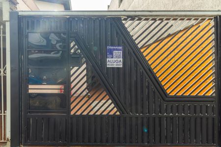 Casa para alugar com 180m², 3 quartos e 2 vagasFachada + Plaquinha 