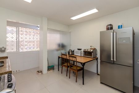 Apartamento para alugar com 98m², 2 quartos e 1 vagaCozinha