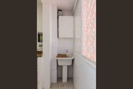 Apartamento para alugar com 98m², 2 quartos e 1 vagaÁrea de Serviço