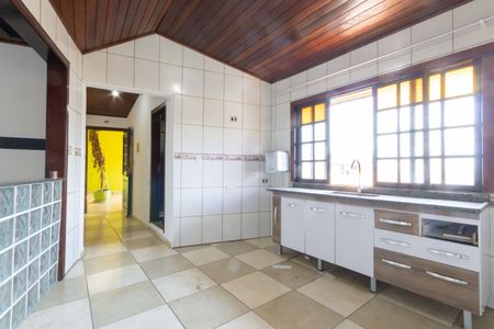 Casa à venda com 910m², 4 quartos e sem vaga Casa à venda com 910m², 4 quartos e sem vagaCopa e Cozinha (Casa 1)