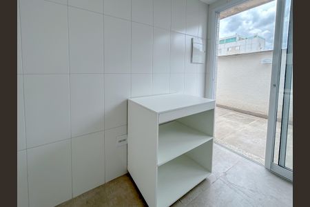 Apartamento para alugar com 116m², 2 quartos e 2 vagas