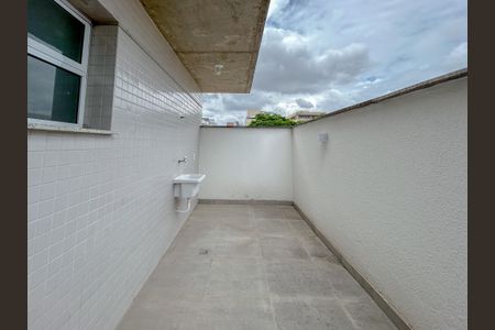 Apartamento para alugar com 116m², 2 quartos e 2 vagas