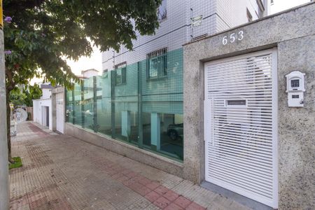 Apartamento à venda com 126m², 3 quartos e 2 vagasFachada