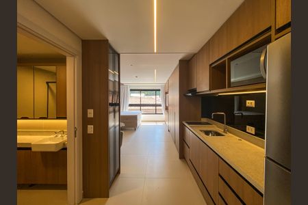 Quarto Suíte de kitnet/studio para alugar com 1 quarto, 35m² em Vila Nova Conceição, São Paulo