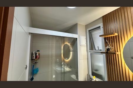 Apartamento à venda com 87m², 3 quartos e 2 vagas Apartamento à venda com 87m², 3 quartos e 2 vagasBanheiro Social