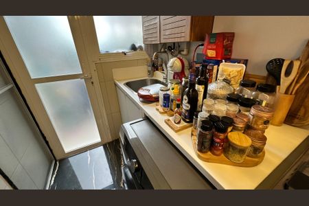 Apartamento à venda com 87m², 3 quartos e 2 vagas Apartamento à venda com 87m², 3 quartos e 2 vagasÁrea de Serviço