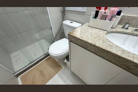 Apartamento à venda com 87m², 3 quartos e 2 vagas Apartamento à venda com 87m², 3 quartos e 2 vagasBanheiro quarto 2