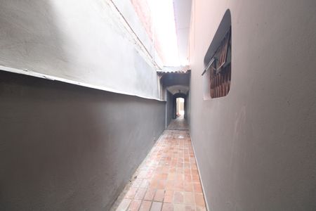 Casa para alugar com 110m², 3 quartos e 2 vagasQuintal lateral