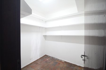Casa para alugar com 110m², 3 quartos e 2 vagasQuarto de serviço