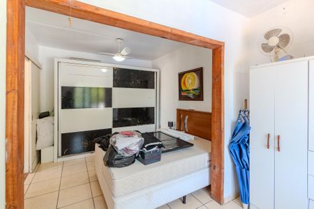 Casa à venda com 170m², 2 quartos e 5 vagasQuarto