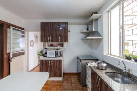 Casa à venda com 170m², 2 quartos e 5 vagasCozinha