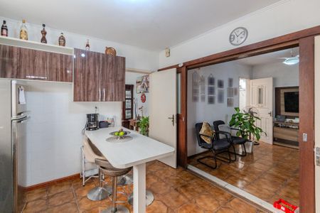 Casa à venda com 170m², 2 quartos e 5 vagasCozinha