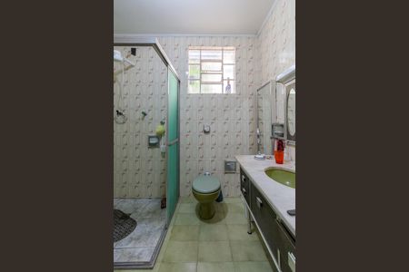 Casa à venda com 170m², 2 quartos e 5 vagasBanheiro da Suíte