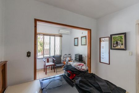 Casa à venda com 170m², 2 quartos e 5 vagasQuarto