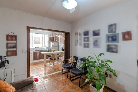 Casa à venda com 170m², 2 quartos e 5 vagasSala de TV