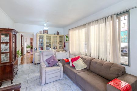 Sala de casa à venda com 2 quartos, 170m² em Cavalhada, Porto Alegre