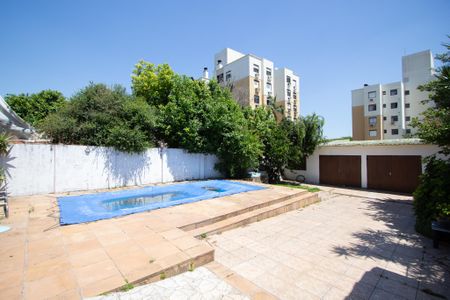 Casa à venda com 170m², 2 quartos e 5 vagasPiscina