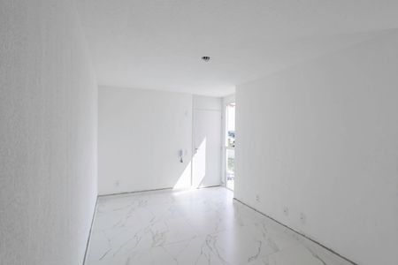 Sala de apartamento para alugar com 2 quartos, 43m² em Parque Conquista Veredas, Contagem