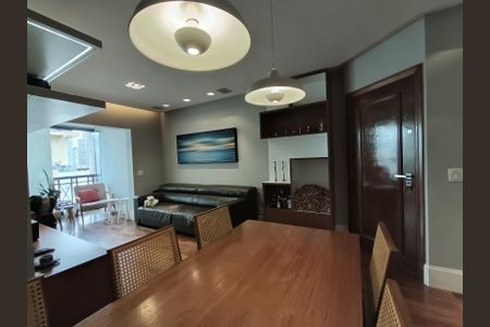 Apartamento à venda com 98m², 3 quartos e 2 vagasSala