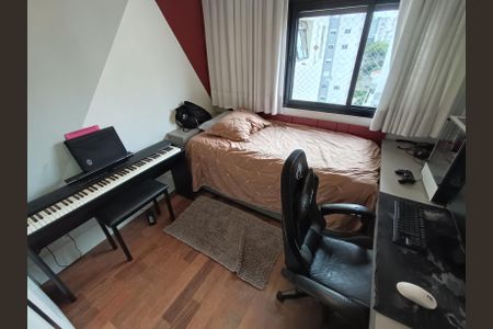 Apartamento à venda com 98m², 3 quartos e 2 vagasQuarto 2