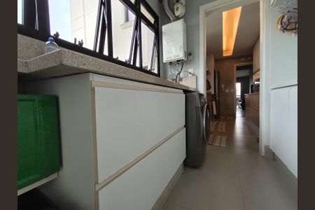 Apartamento à venda com 98m², 3 quartos e 2 vagasÁrea de Serviço