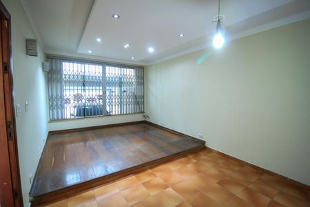 Casa para alugar com 3 quartos, 180m² em Vila Prudente, São Paulo