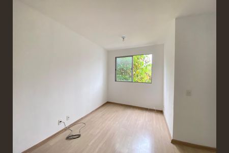 Sala de apartamento para alugar com 2 quartos, 43m² em Tomás Coelho, Rio de Janeiro