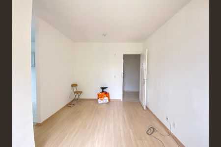 Sala de apartamento para alugar com 2 quartos, 43m² em Tomás Coelho, Rio de Janeiro