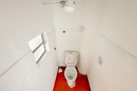 Casa para alugar com 90m², 2 quartos e sem vaga Casa para alugar com 90m², 2 quartos e sem vagaBanheiro Térreo