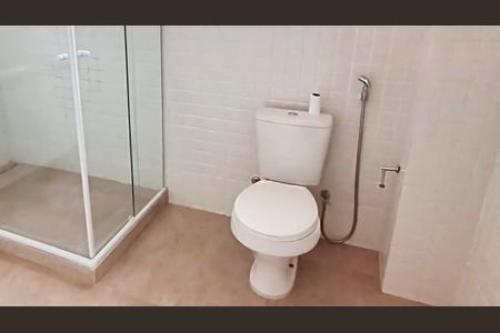 Apartamento à venda com 90m², 2 quartos e 1 vagaBanheiro da Suíte
