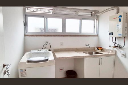 Apartamento à venda com 90m², 2 quartos e 1 vagaÁrea de Serviço