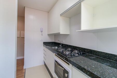 Apartamento para alugar com 77m², 3 quartos e 1 vaga Apartamento para alugar com 77m², 3 quartos e 1 vagaCozinha e Área de Serviço