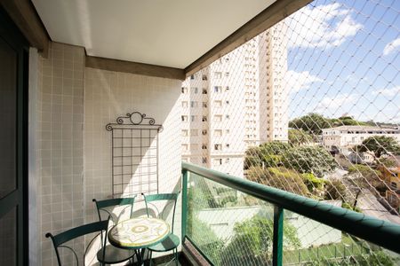 Apartamento à venda com 82m², 3 quartos e 2 vagasVARANDA DA SALA