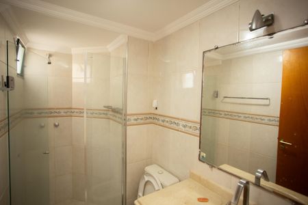 Apartamento à venda com 82m², 3 quartos e 2 vagasBANHEIRO 