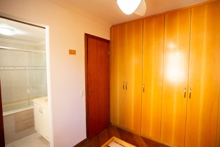 Apartamento à venda com 82m², 3 quartos e 2 vagasQUARTO 3- SUÍTE