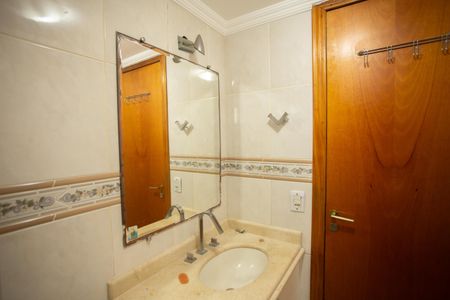 Apartamento à venda com 82m², 3 quartos e 2 vagasBANHEIRO 