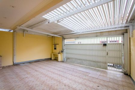 Casa à venda com 110m², 2 quartos e 2 vagasGaragem