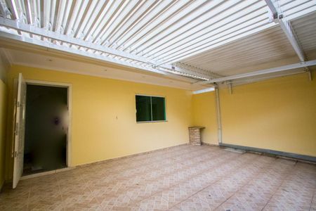 Casa à venda com 110m², 2 quartos e 2 vagasGaragem
