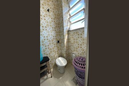 Apartamento à venda com 70m², 2 quartos e 1 vagaBanheiro de serviço