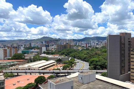 Vista da Sala de apartamento à venda com 3 quartos, 100m² em Centro, Belo Horizonte