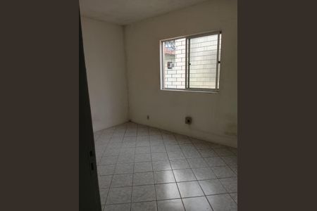 Quarto de apartamento para alugar com 2 quartos, 66m² em Niterói, Canoas
