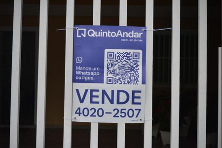 Casa à venda com 108m², 3 quartos e 3 vagasPlaca