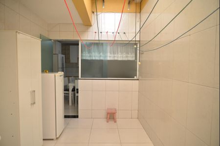 Casa à venda com 108m², 3 quartos e 3 vagasÁrea de Serviço