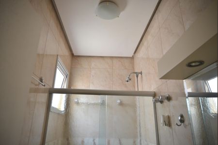 Casa à venda com 108m², 3 quartos e 3 vagasBanheiro da Suíte 3