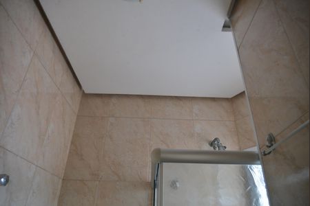 Casa à venda com 108m², 3 quartos e 3 vagasBanheiro da Suíte 1