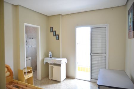 Casa à venda com 108m², 3 quartos e 3 vagasSuíte 1