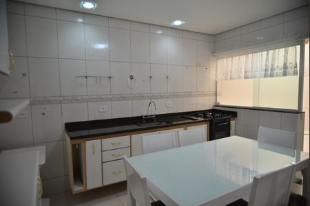 Casa à venda com 108m², 3 quartos e 3 vagasCozinha