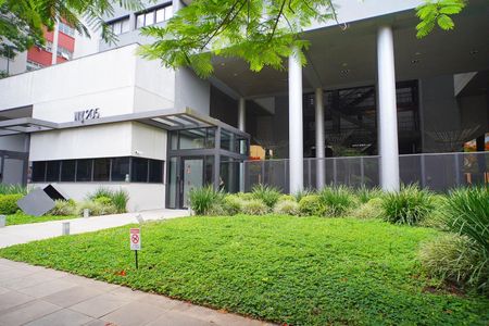 Apartamento à venda com 65m², 2 quartos e 1 vagaFachada