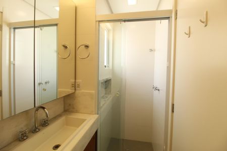 Apartamento à venda com 89m², 2 quartos e 1 vagaBanheiro da Suíte 1